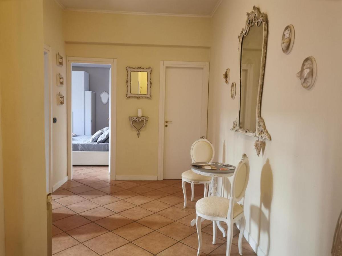 Apartamento Domus Flavi Roma Exterior foto
