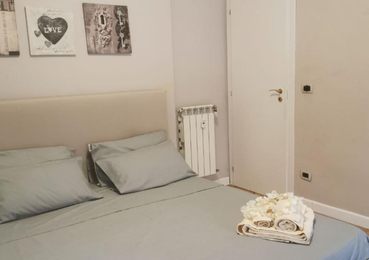 Apartamento Domus Flavi Roma Exterior foto