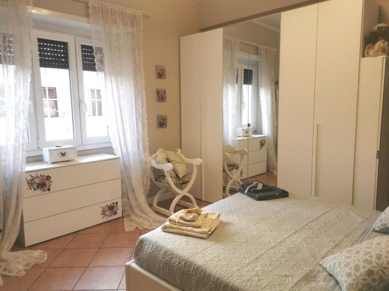 Apartamento Domus Flavi Roma Exterior foto